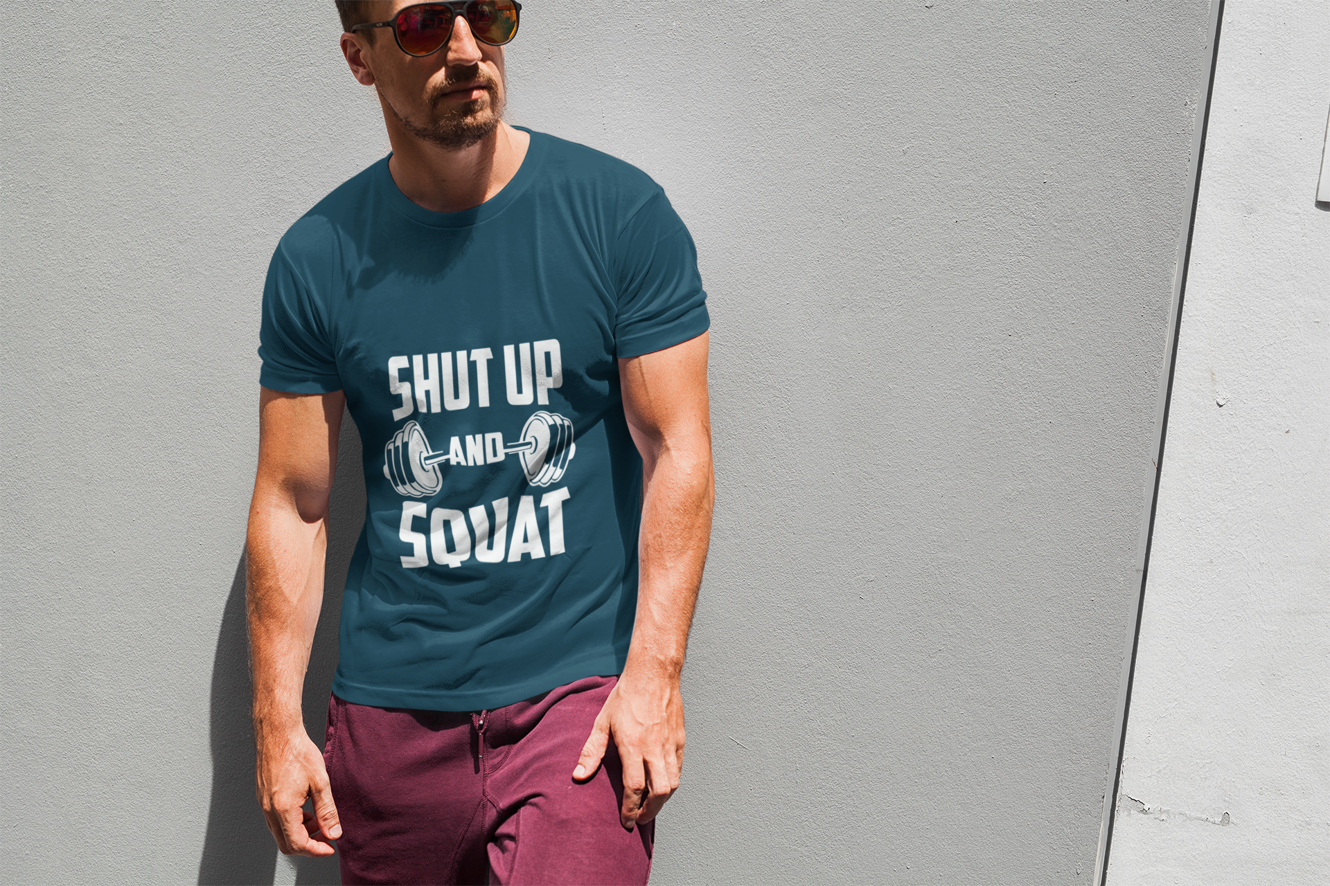 Shut Up and Squat – Hardcore Gym Motivation Unisex Classic Crew T-Shirt.